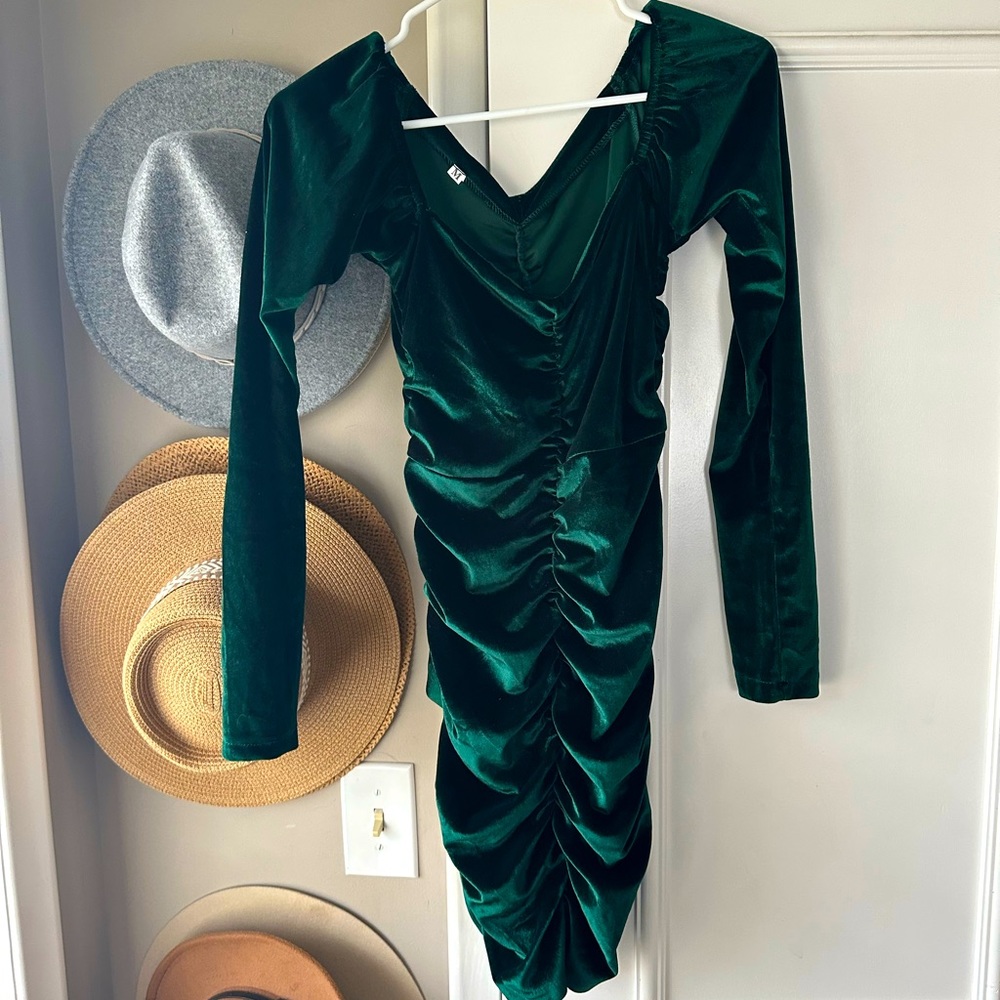 Velvet green rouched mini dress